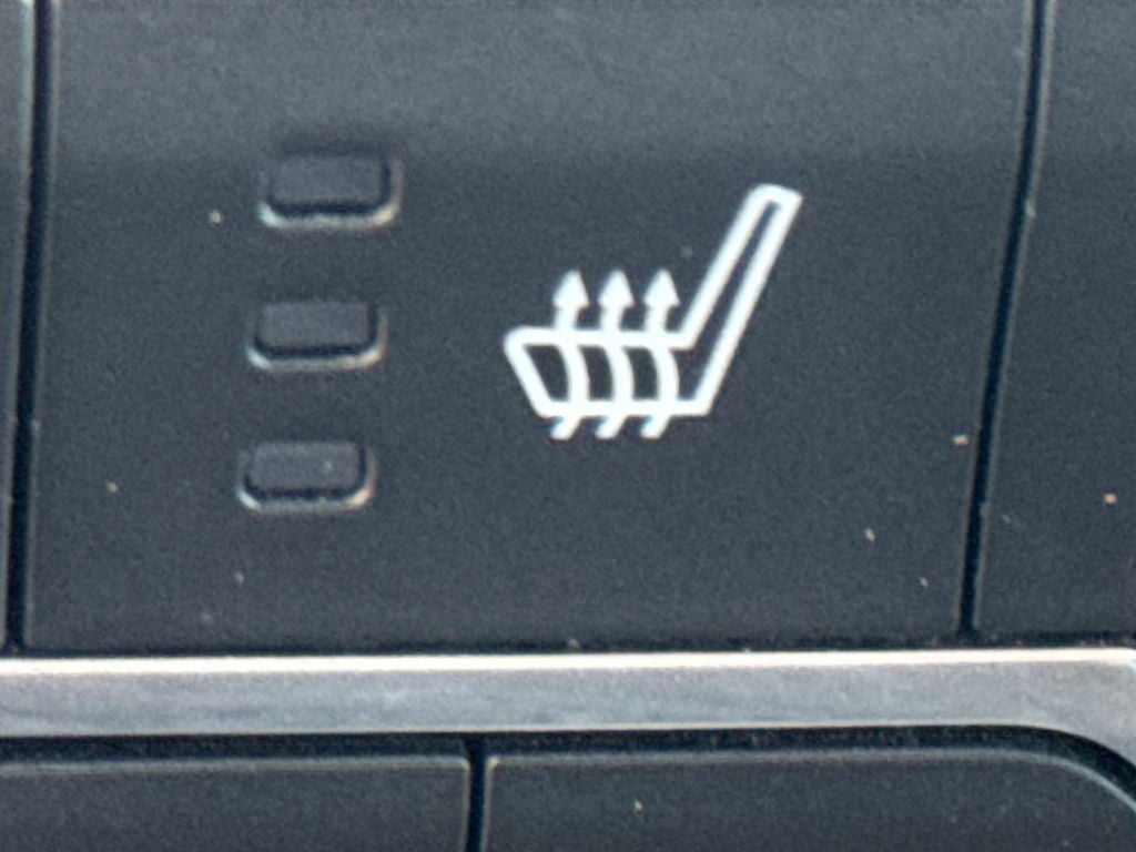 2019 Jeep Wrangler Unlimited Moab w/VERY LOW MILES