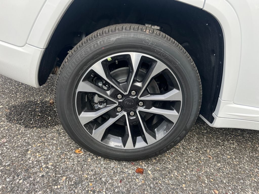 2025 Jeep Grand Cherokee L Overland