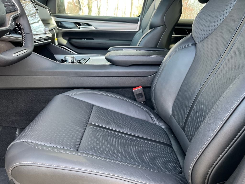 2026 Jeep Grand Wagoneer L Limited Reserve