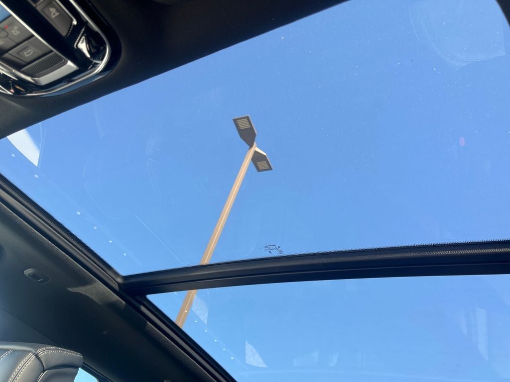 2026 Jeep Grand Wagoneer Summit