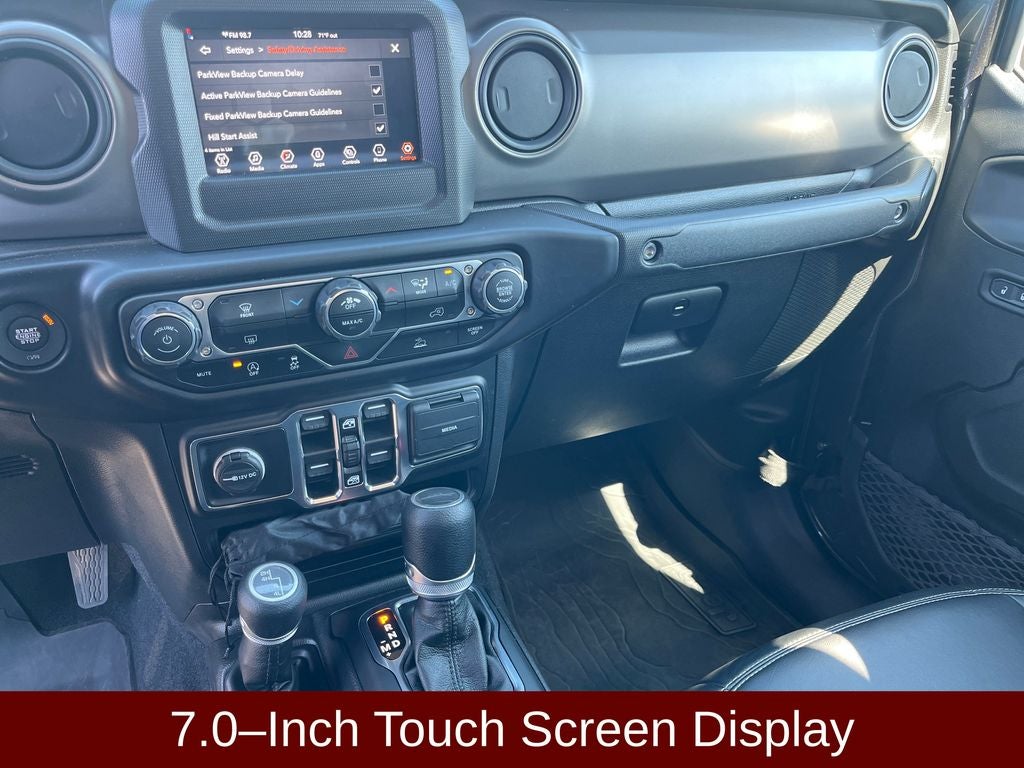 2022 Jeep Gladiator Sport