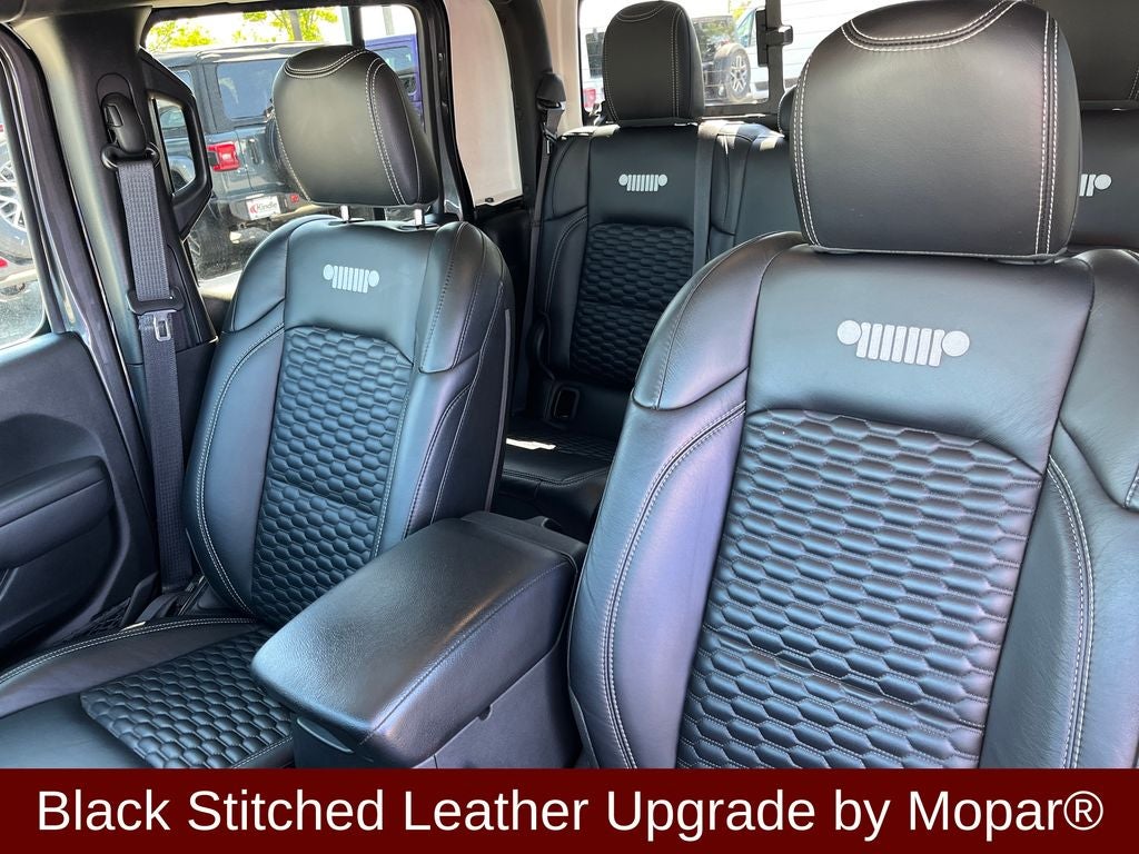 2022 Jeep Gladiator Sport