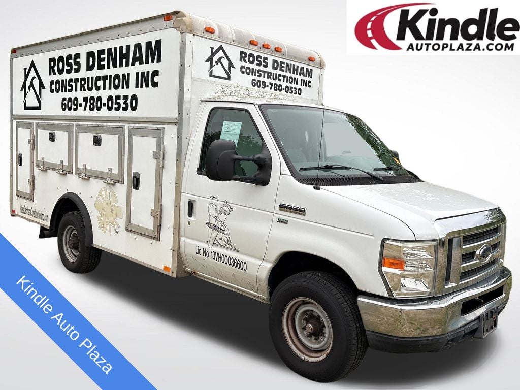 2013 Ford E-350SD Base Cutaway