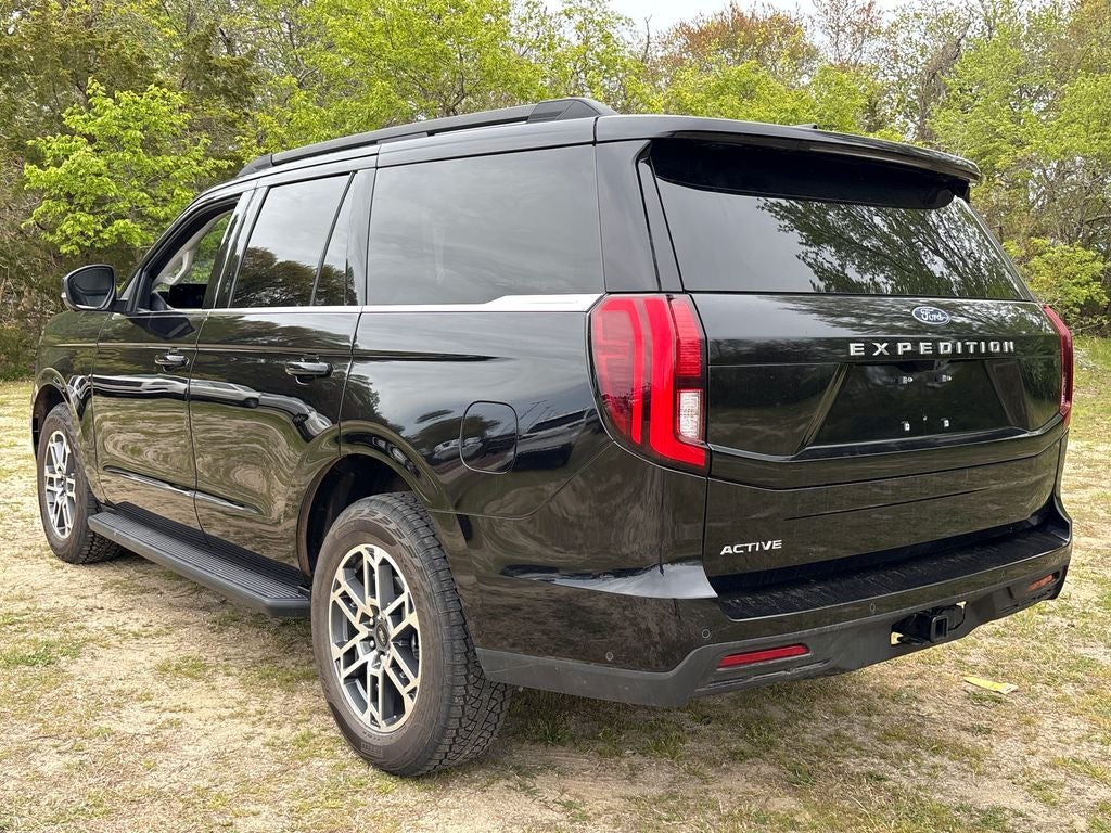 2025 Ford Expedition Active