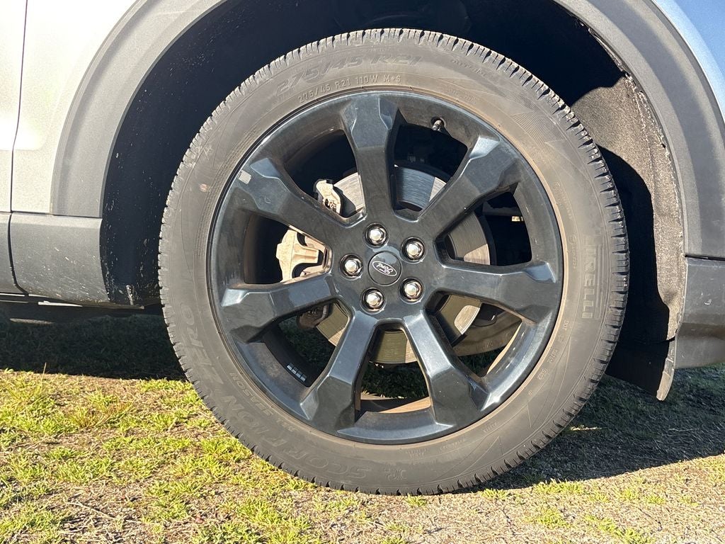 2023 Ford Explorer ST-Line