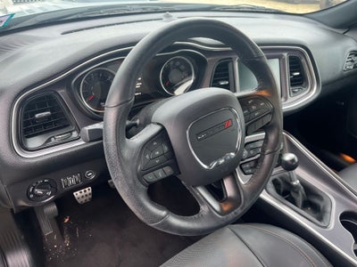 2016 Dodge Challenger R/T Shaker