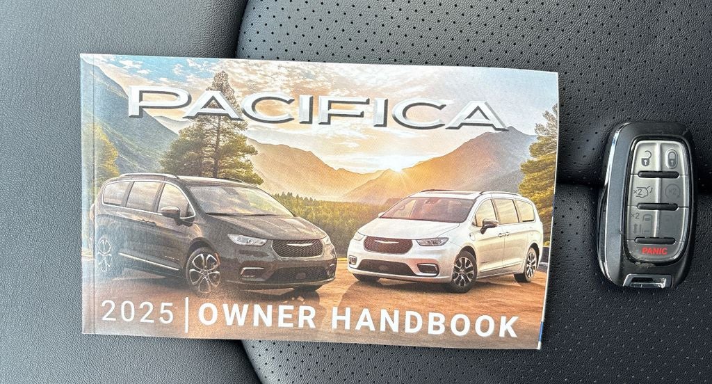 2025 Chrysler Pacifica Select