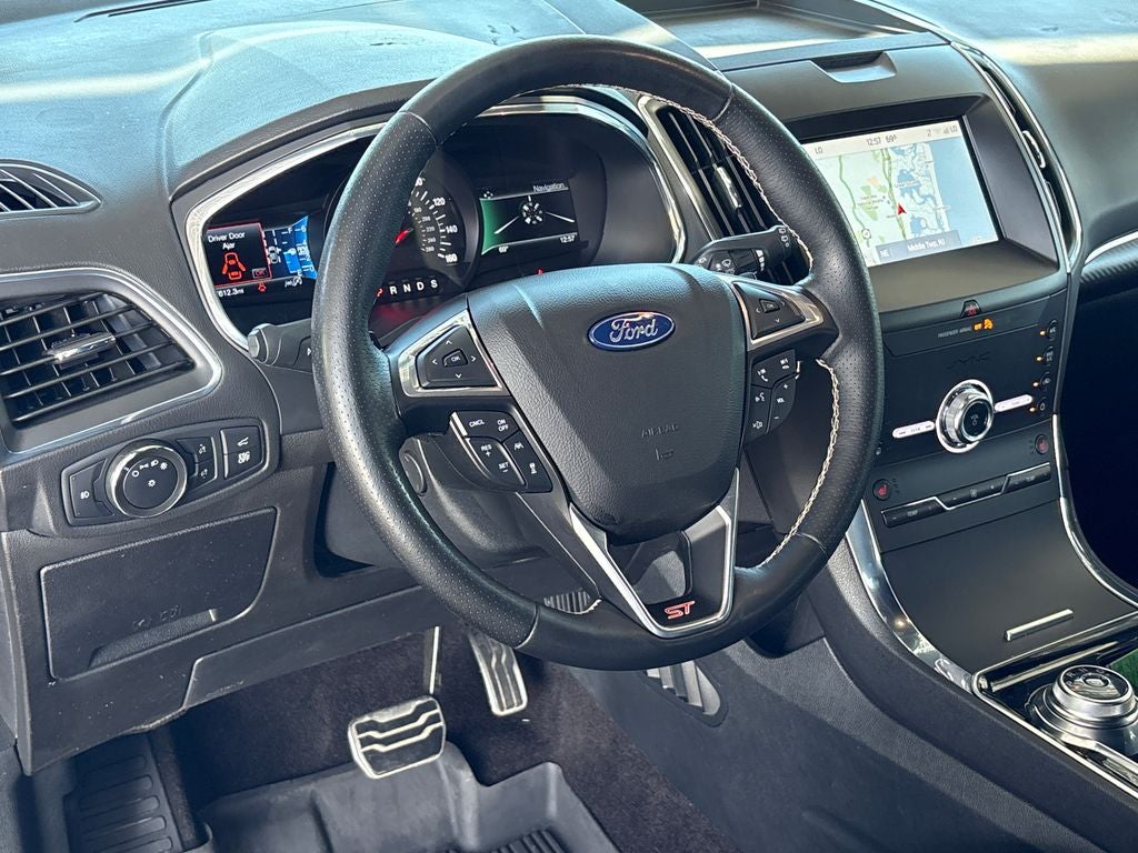 2020 Ford Edge ST