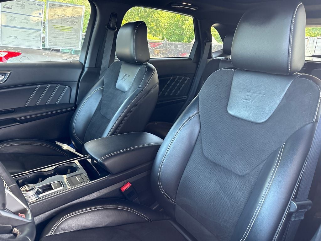 2020 Ford Edge ST