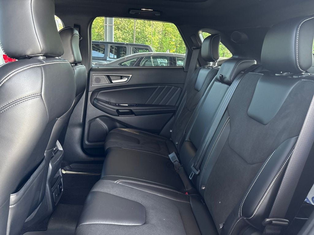 2020 Ford Edge ST