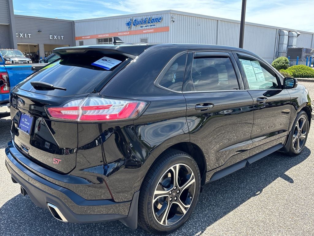 2020 Ford Edge ST