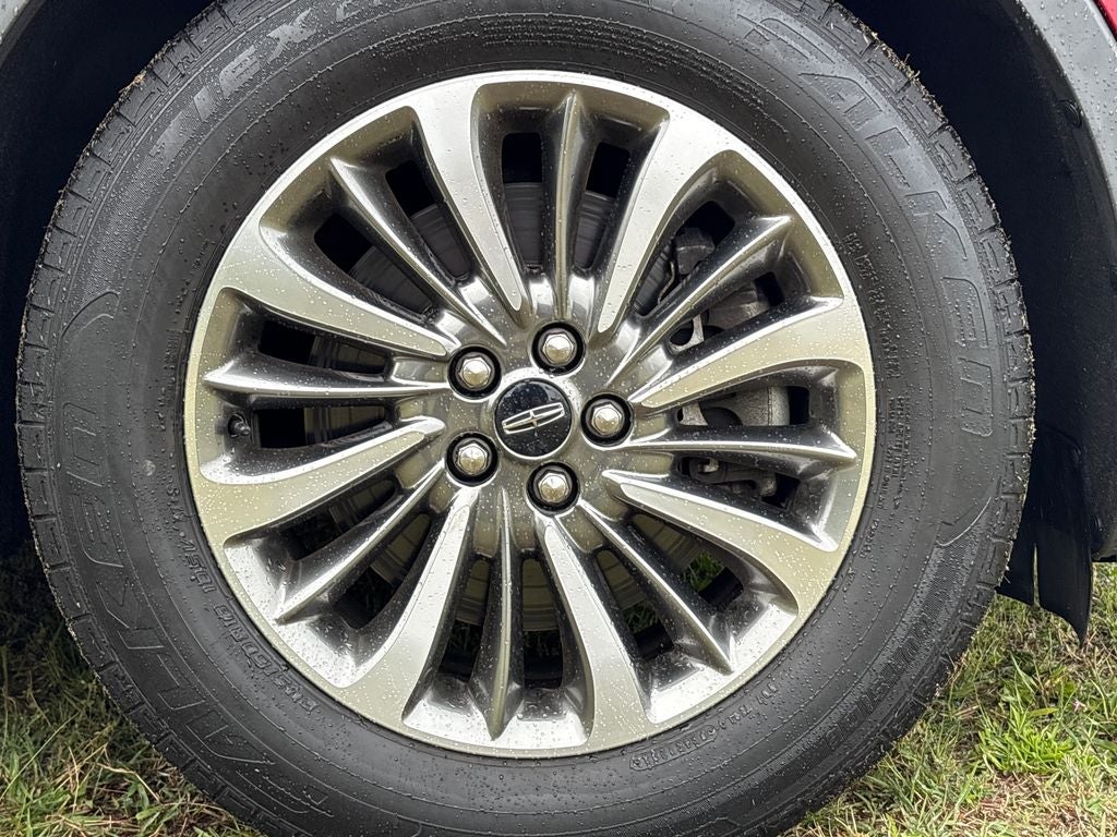 2020 Lincoln Nautilus Standard
