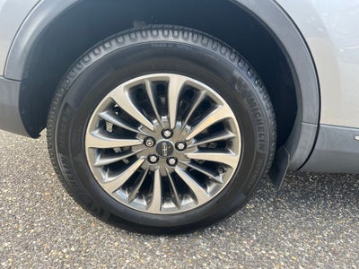 2020 Lincoln Nautilus Reserve