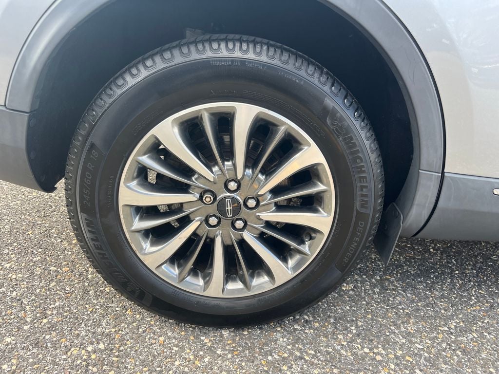 2020 Lincoln Nautilus Reserve