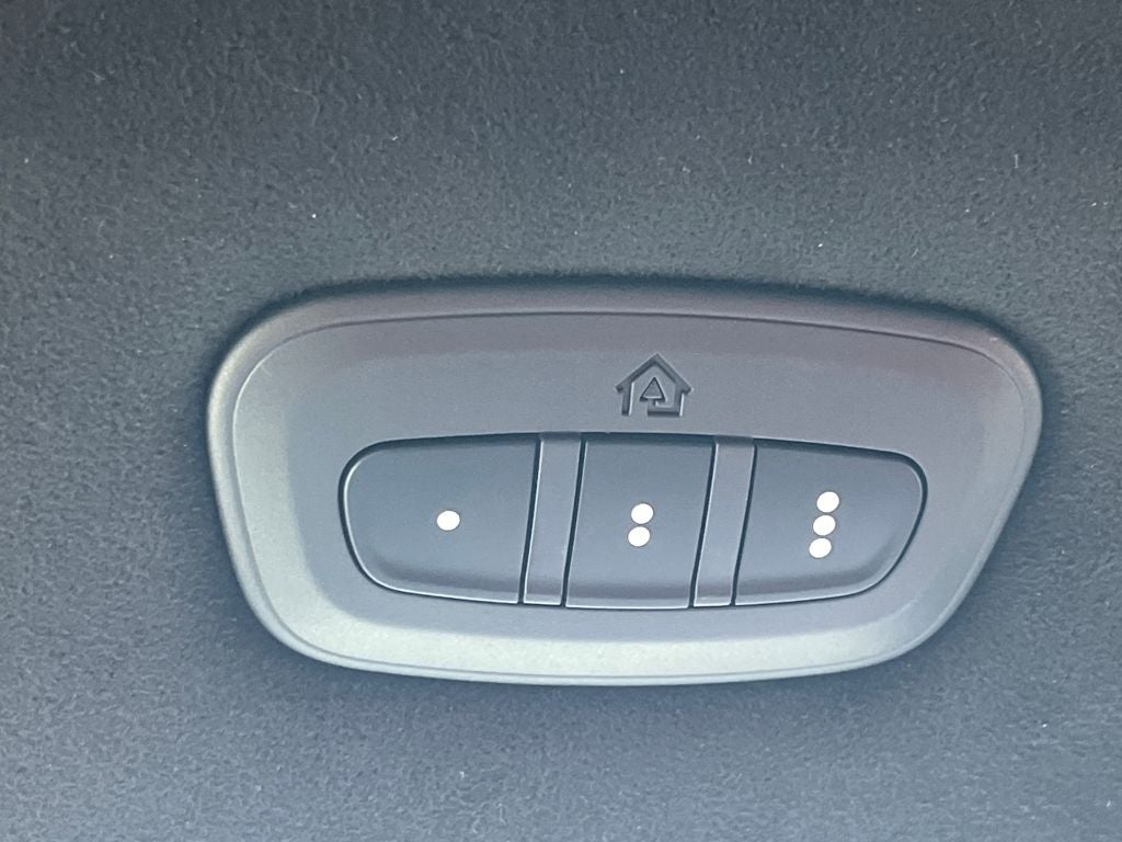 2025 Jeep Wagoneer S Launch Edition