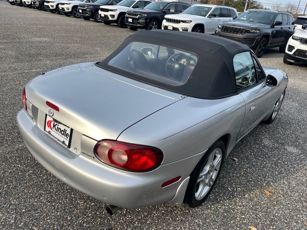 2005 Mazda Mazda Miata LS