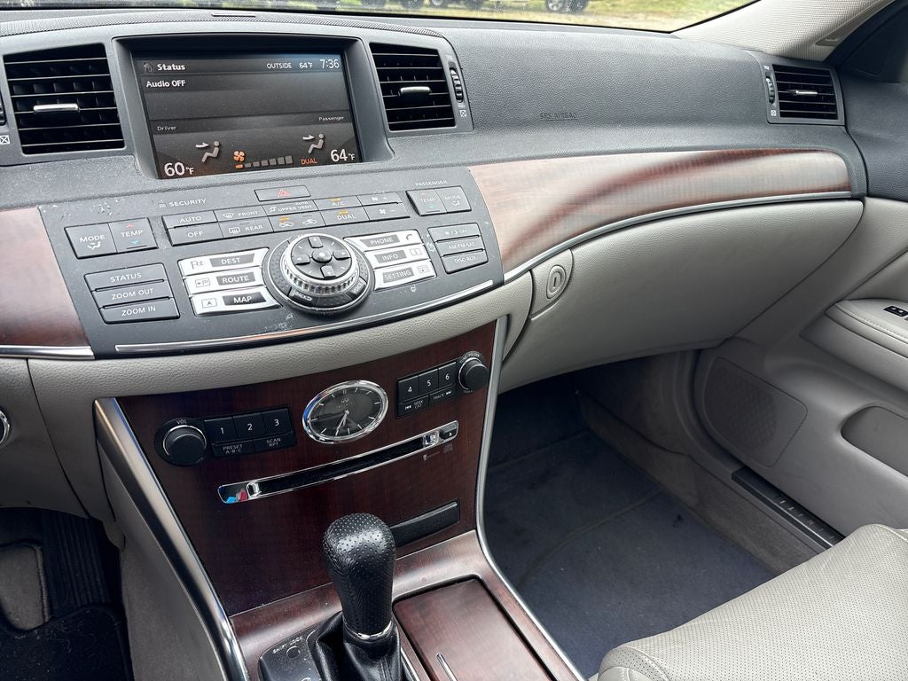 2010 INFINITI M35 X