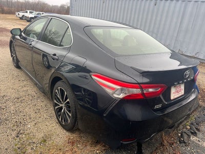 2018 Toyota Camry SE
