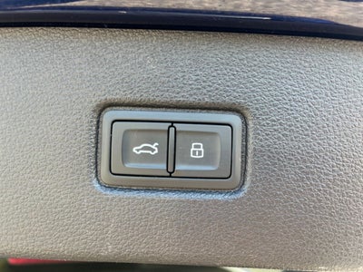 2019 Audi Q7 55 Premium Plus quattro